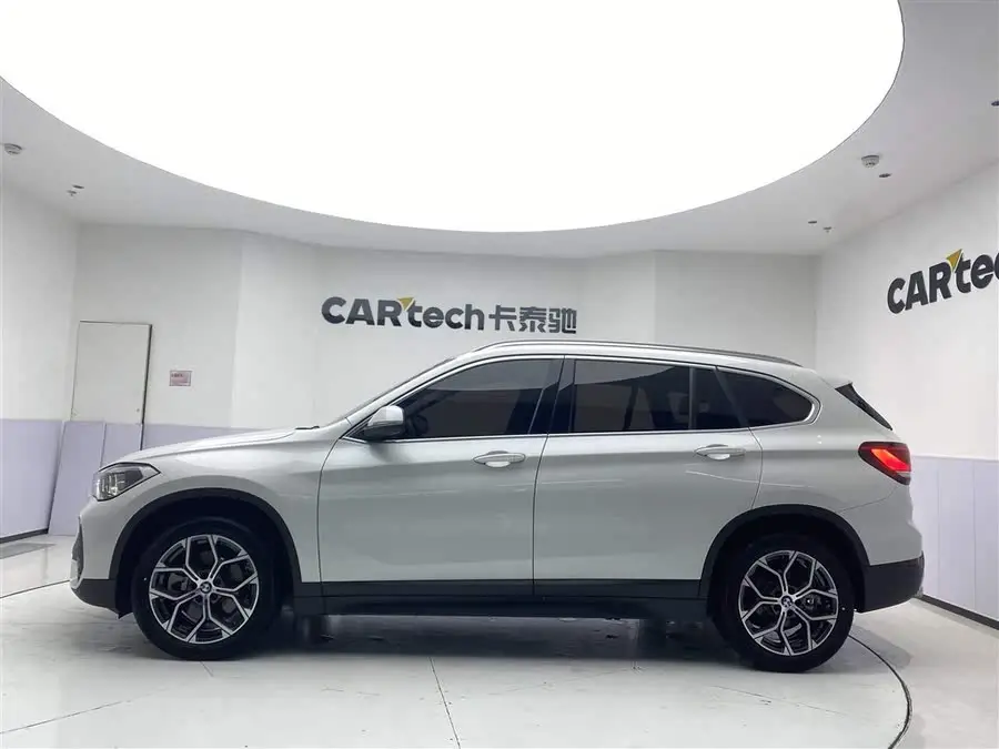 BMW X1 2022 sDrive25Li Leading Edition