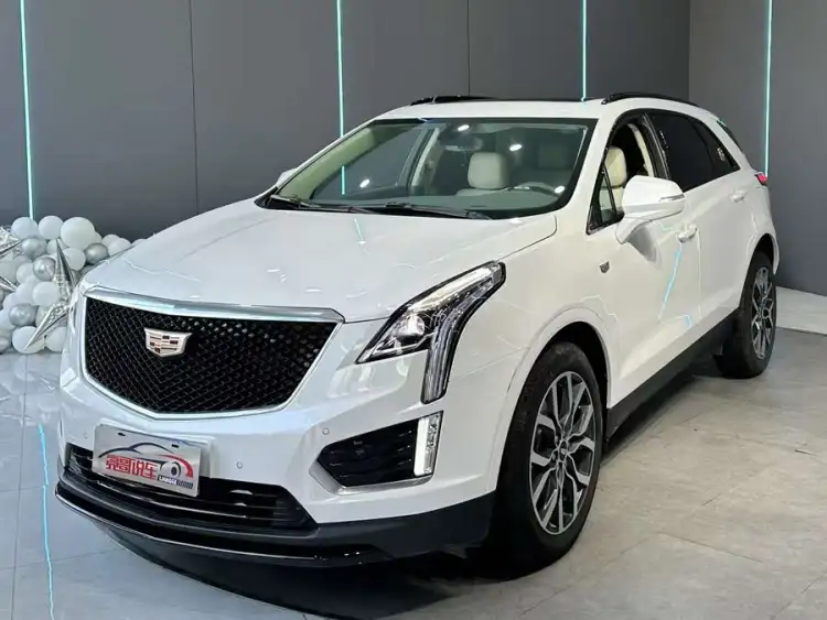Cadillac XT5 2022 2.0T AWD Luxury (Hummingbird Edition)