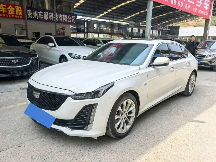 كاديلاك CT5 2021 28T فاخرة