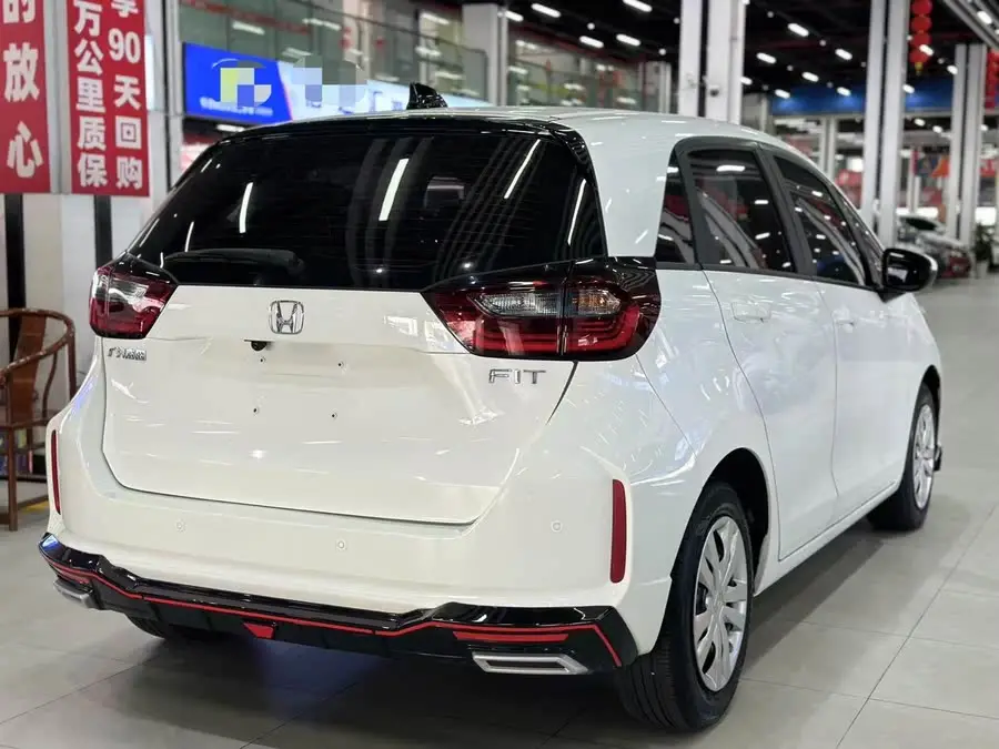 2021 هوندا فيت 1.5 لتر CVT潮享版