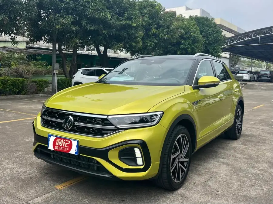 T-ROC 2023 طراز 300TSI DSG دفع ثنائي إصدار نجمي