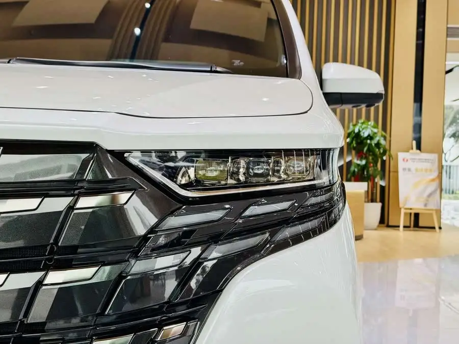 ألفارد 2024 هايبرد 2.5 لتر إصدار بريميوم