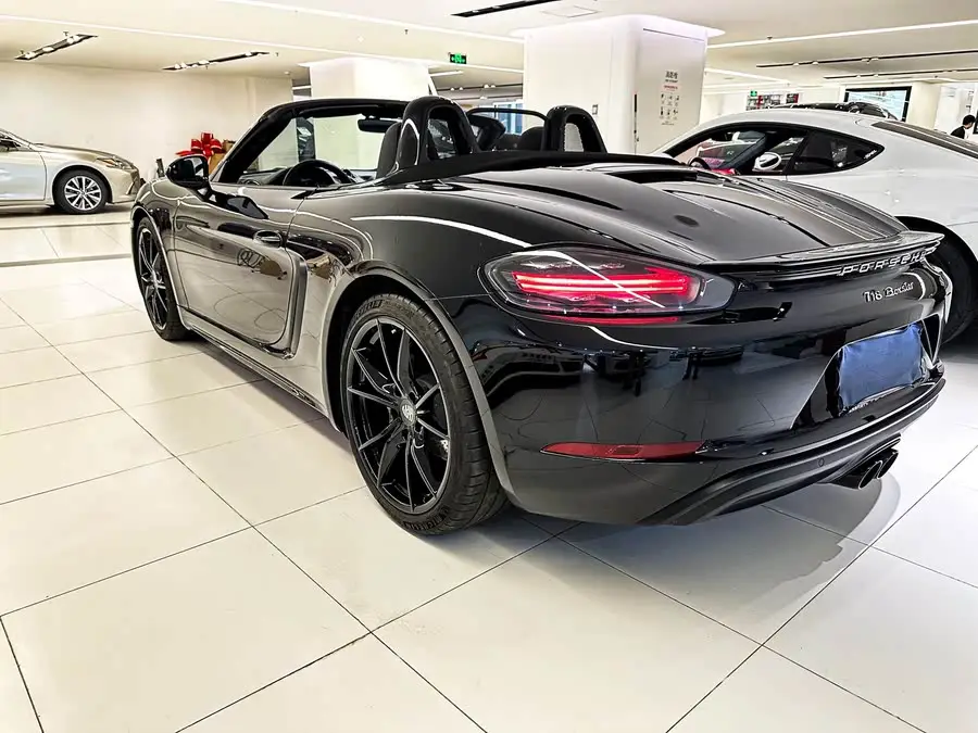 Porsche 718 2022 Boxster 2.0T