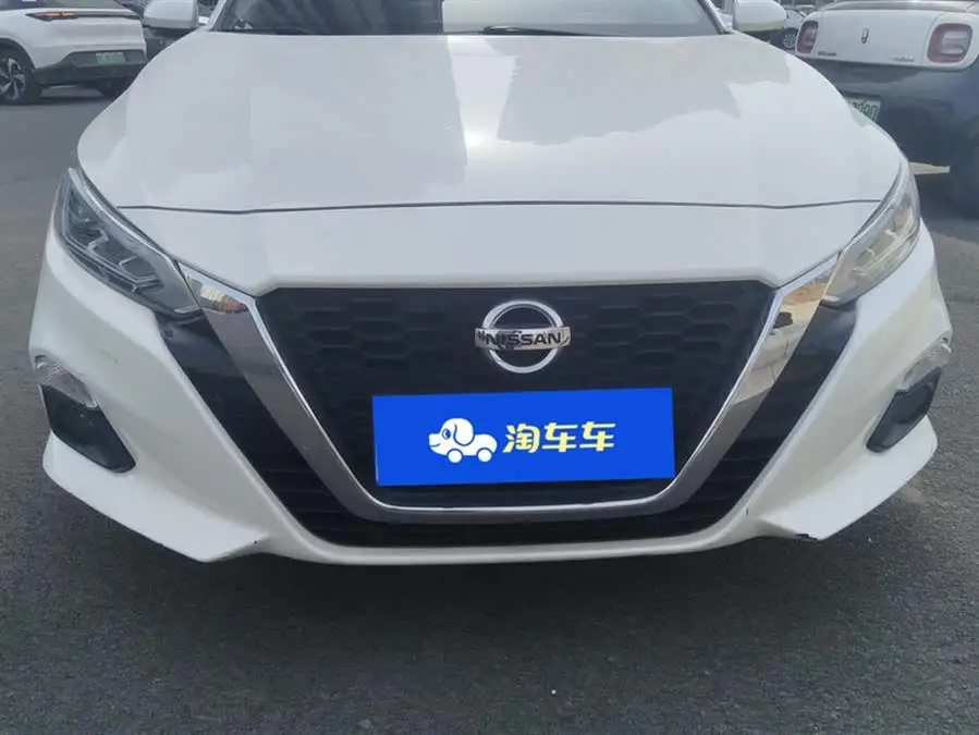 تيانا 2020 طراز 2.0L XL إصدار الراحة