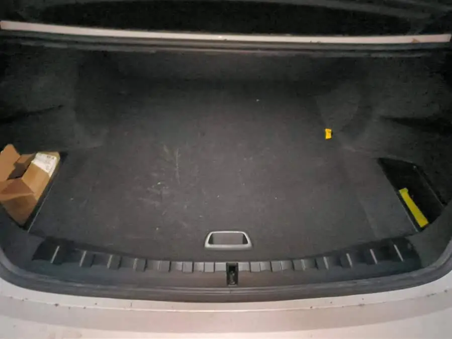 بي إم دبليو i3 2022 eDrive 35 L