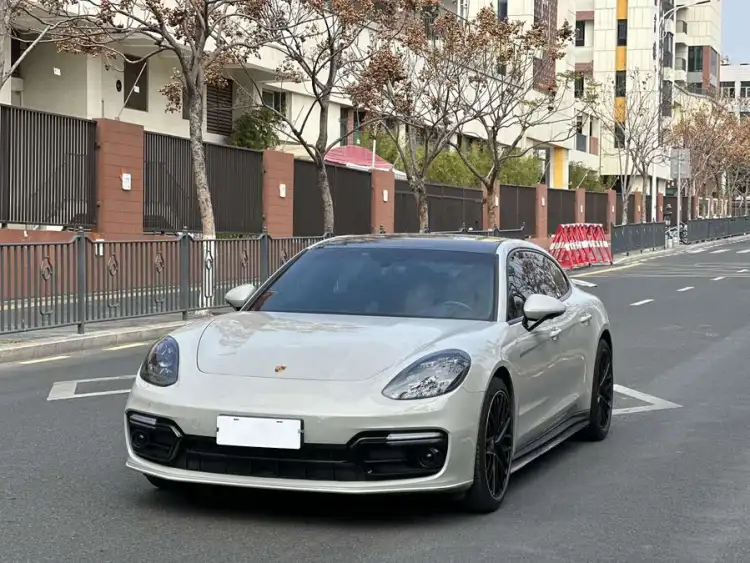 2021 Panamera Executive 2.9T