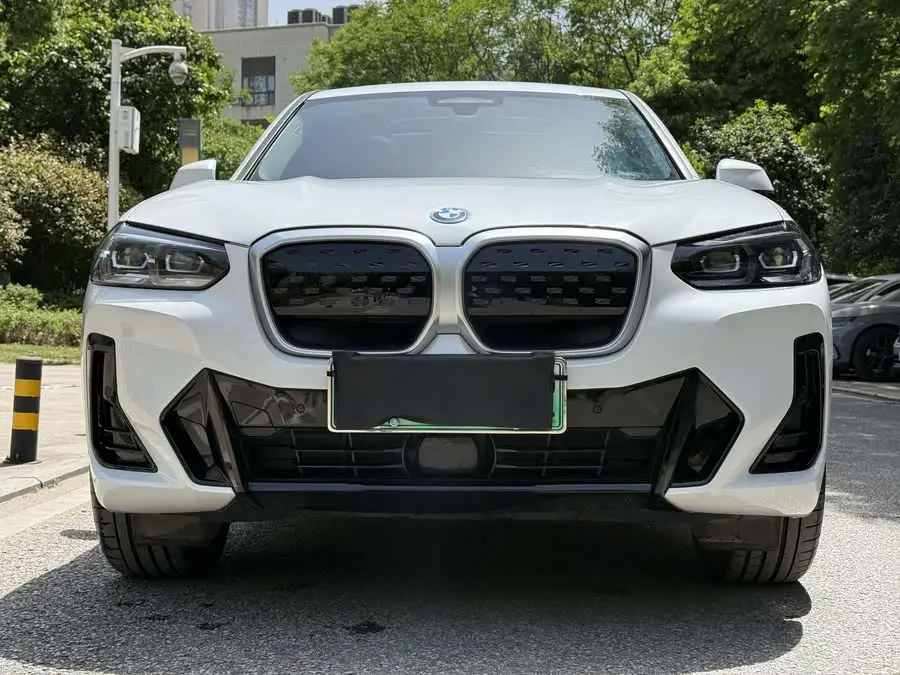 BMW iX3 2022 Facelift Leading Edition