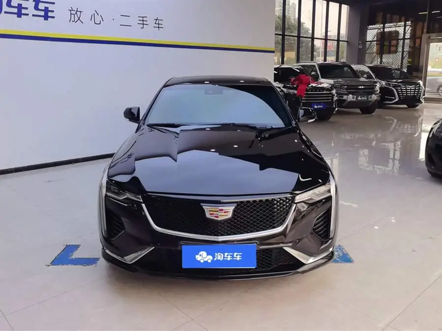 كاديلاك CT4 2021 28T الفاخرة