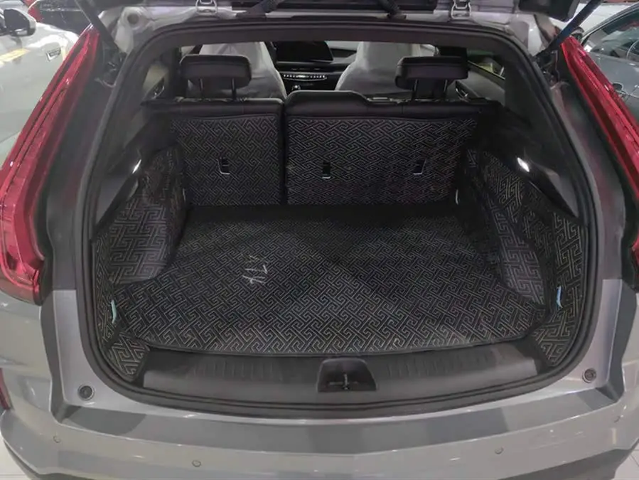 Cadillac XT4 2024 25T FWD Sport