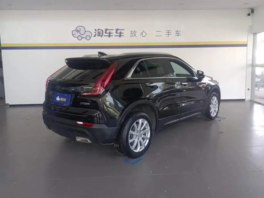 Cadillac XT4 2022 28T FWD Sport Edition