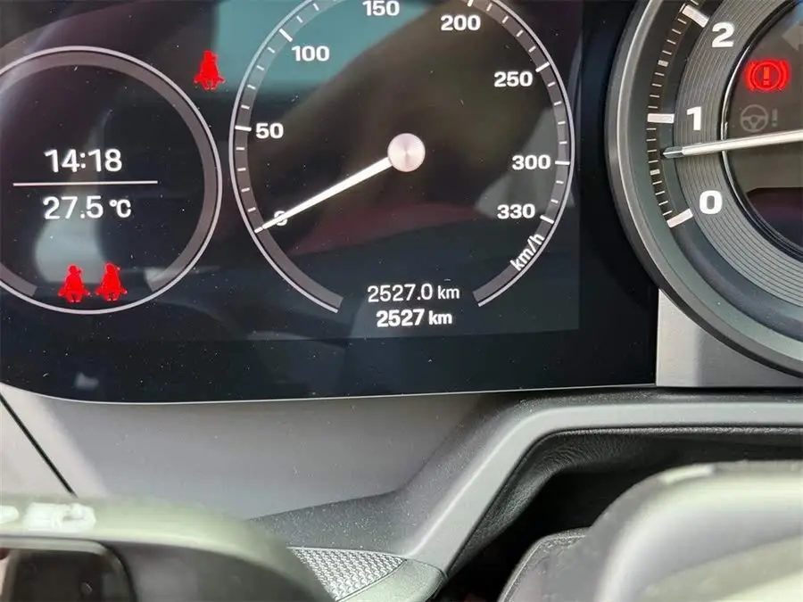 بورش 911 2023 كاريرا 3.0T