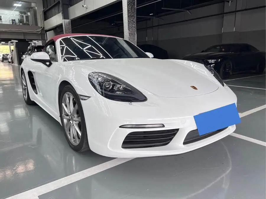 Porsche 718 2020 Model Boxster 2.0T