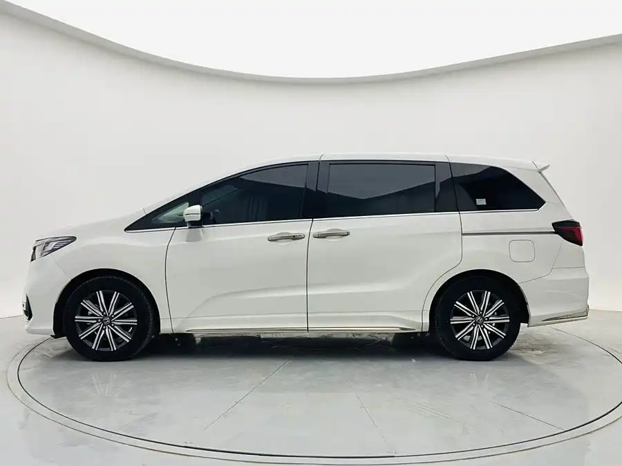 2024 Odyssey 2.0L e:HEV Sharp Edition