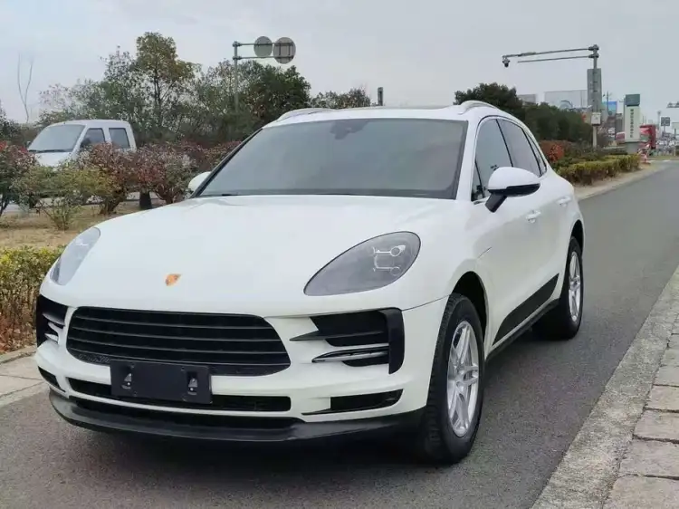 2022 Macan 2.0T
