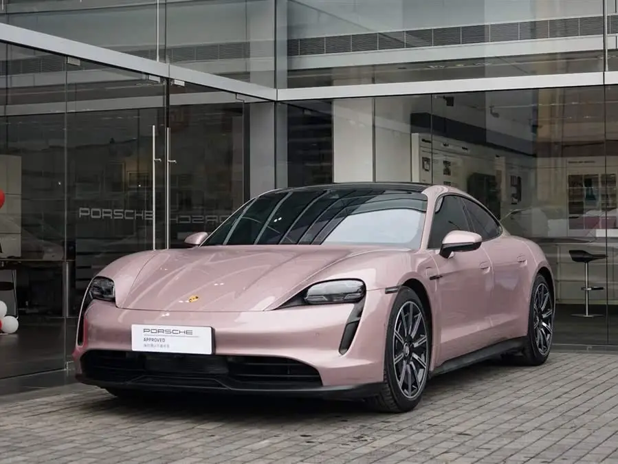 تايكان 2020 موديل