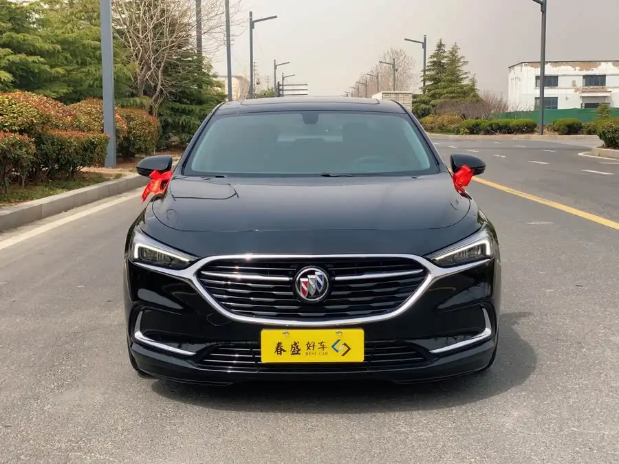 بيوك لاكروس 2021 652T فاخرة