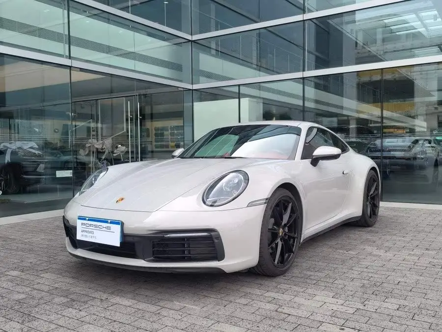 بورش 911 2023 كاريرا 3.0T