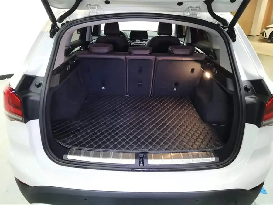 BMW X1 2020 sDrive25Li Leading Edition