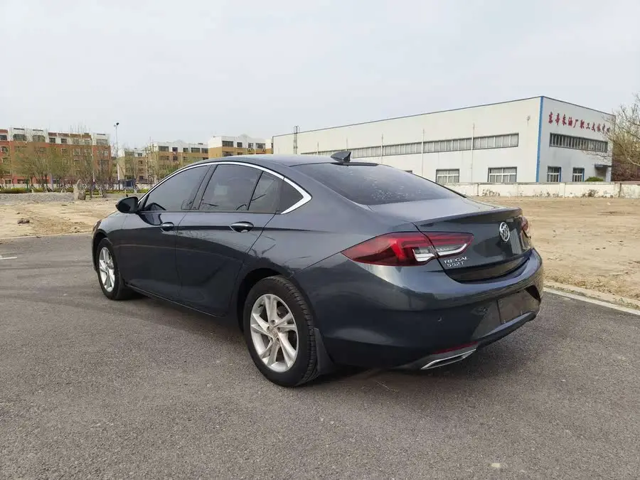 بيوك ريجال 2022 552T النسخة الذكية