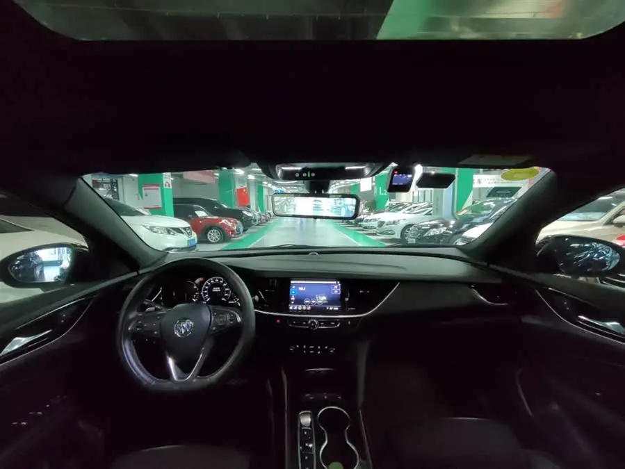 بيوك ريجال 2020 552T النخبة