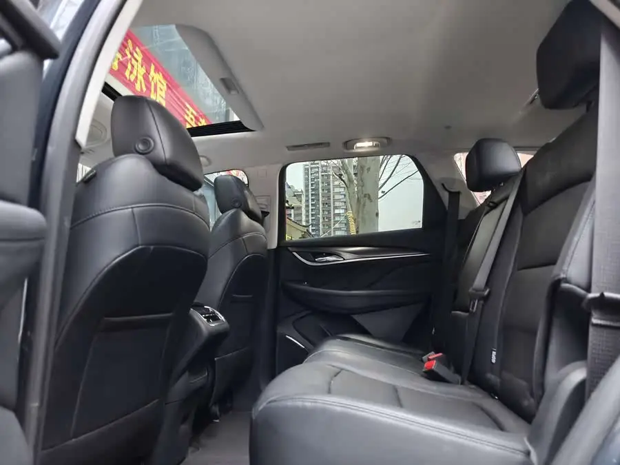 2020 إنفيجن 28T النسخة الرائدة ذات الدفع الثنائي