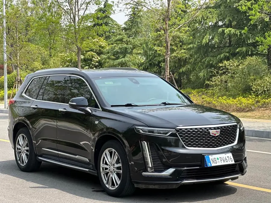 كاديلاك XT6 2021 2.0T سبعة مقاعد فاخرة دفع أمامي