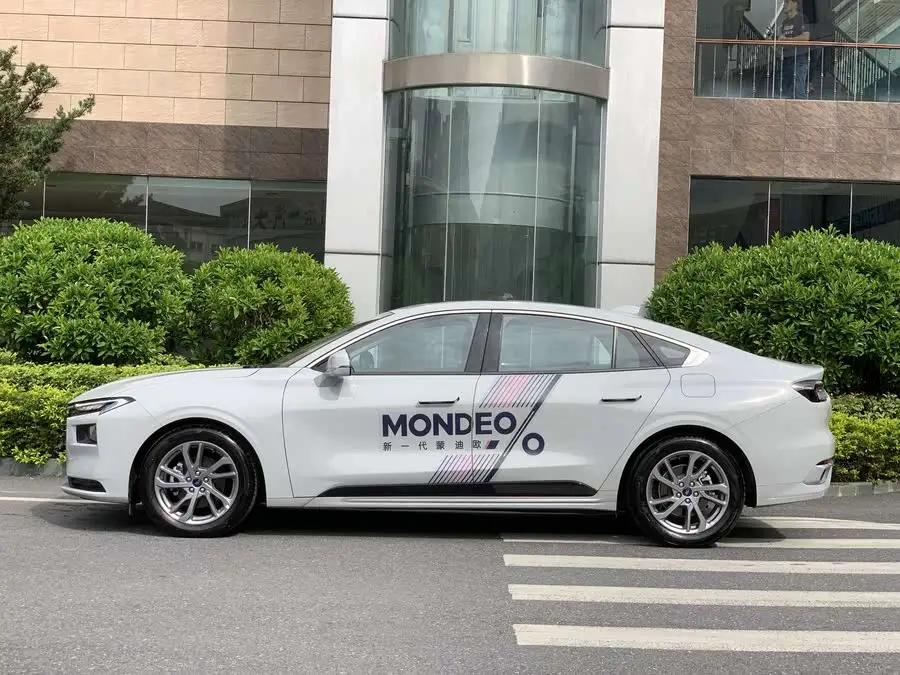 2023 Mondeo EcoBoost 180 Luxury