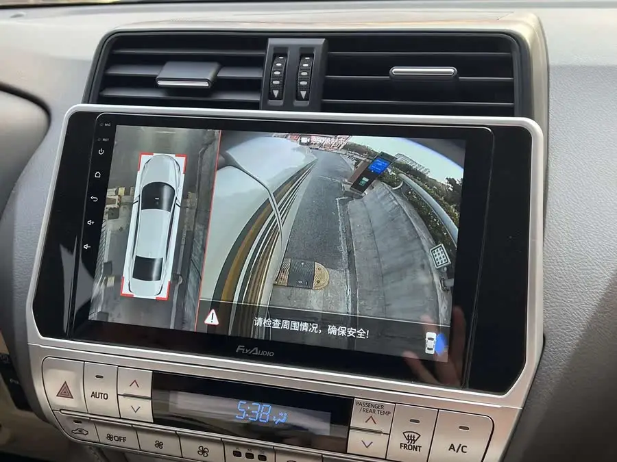 برادو 2018 3.5L أوتوماتيكي TX-L مع إطار احتياطي مثبت خلفيًا