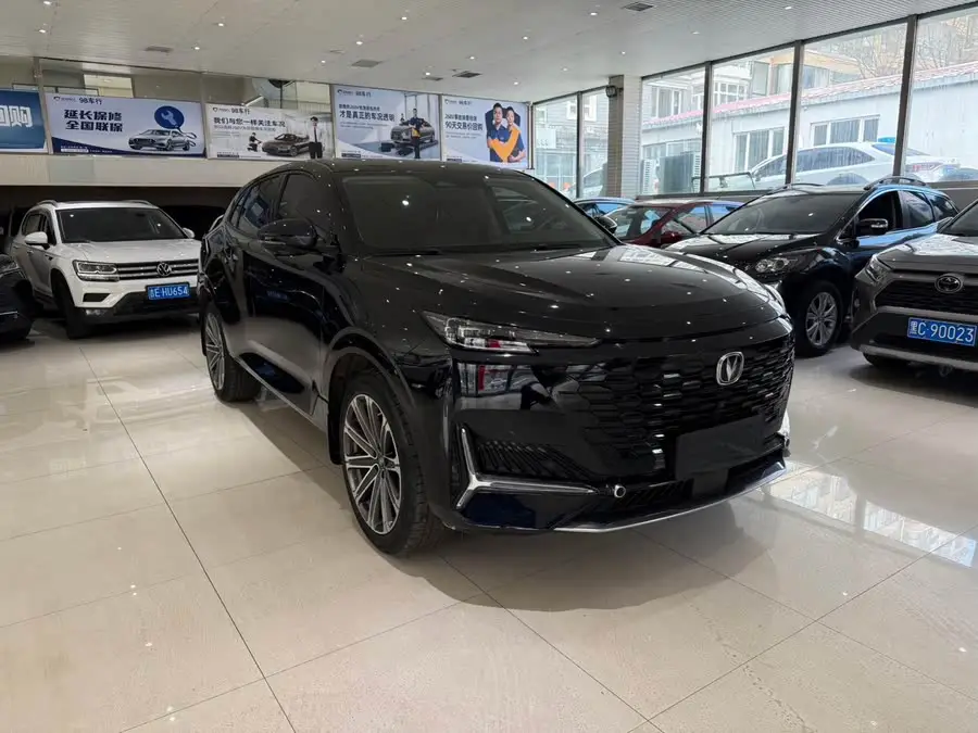 شانجان UNI-K 2021 2.0T دفع رباعي فئة متميزة