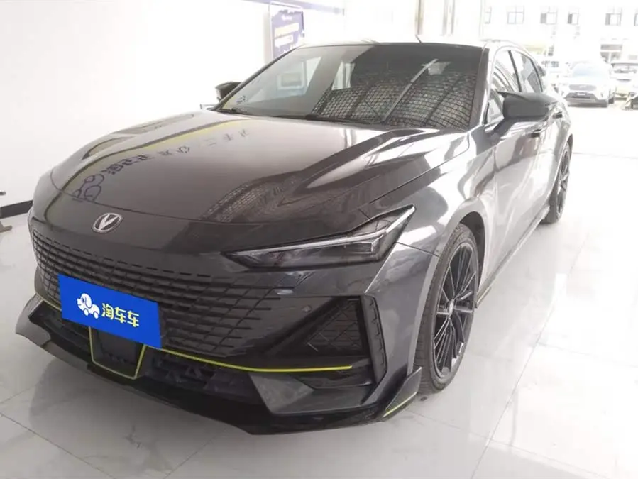 Changan UNI-V 2022 1.5T Sport Version