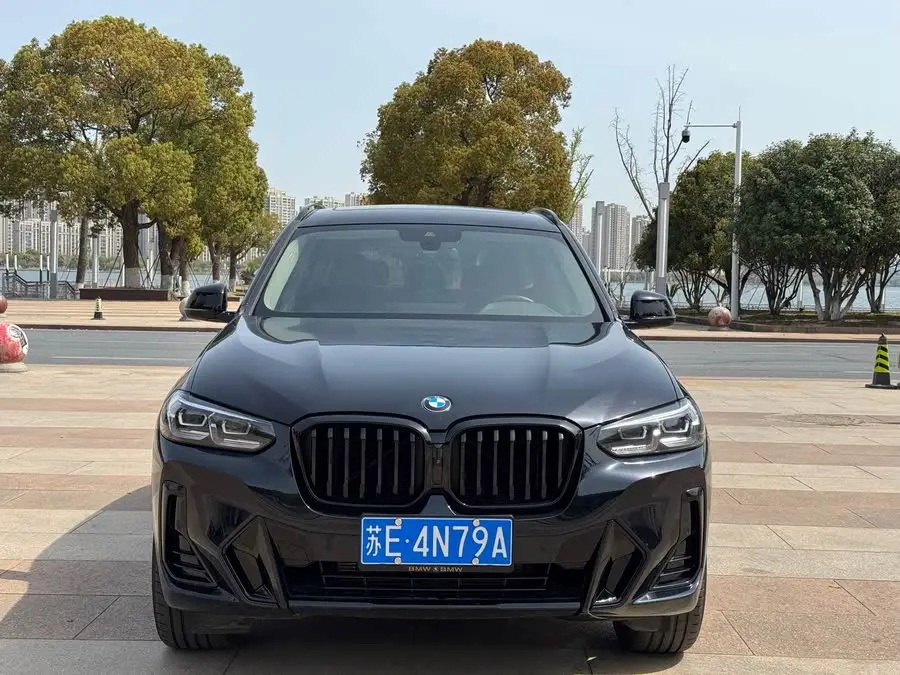 بي إم دبليو X3 2023 xDrive30i الطراز الرائد حزمة M ليلية