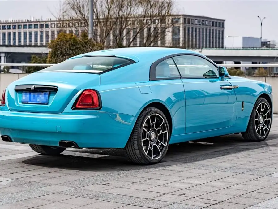 فانتوم 2018 6.6T القياسي