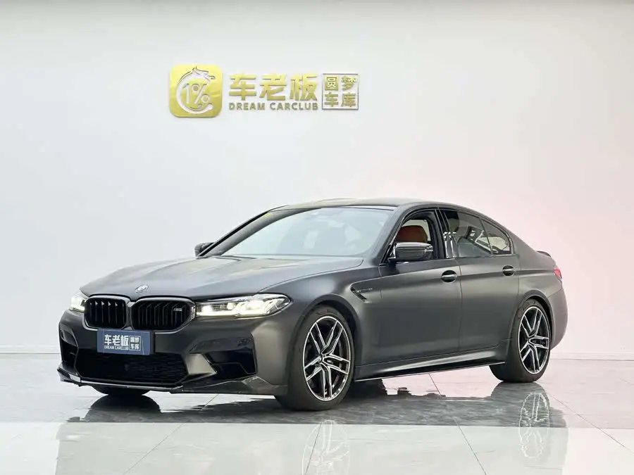 BMW M5 2021