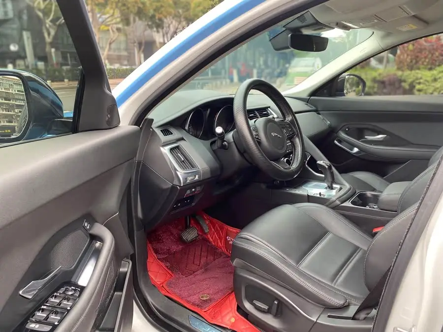 Jaguar E-PACE 2018 P250 HSE National VI