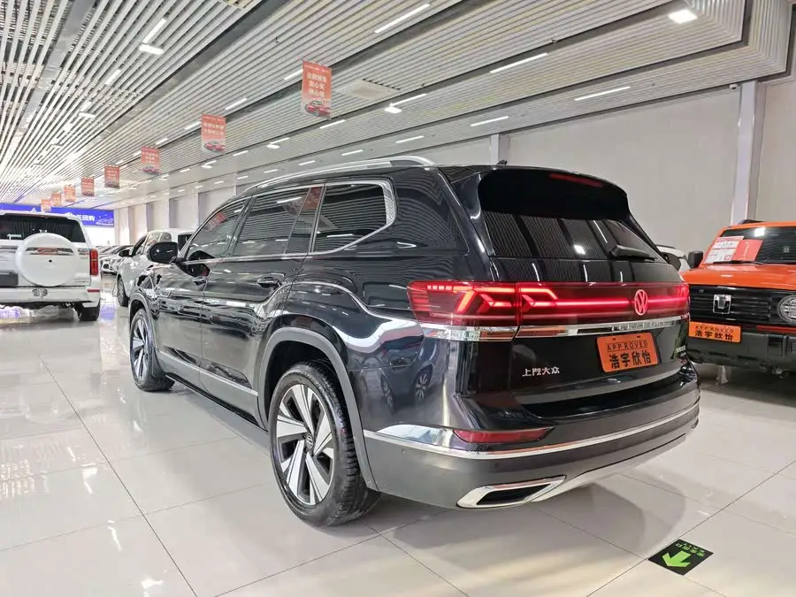 توسان 2022 طراز 380 TSI دفع رباعي إصدار الفخامة الراقية