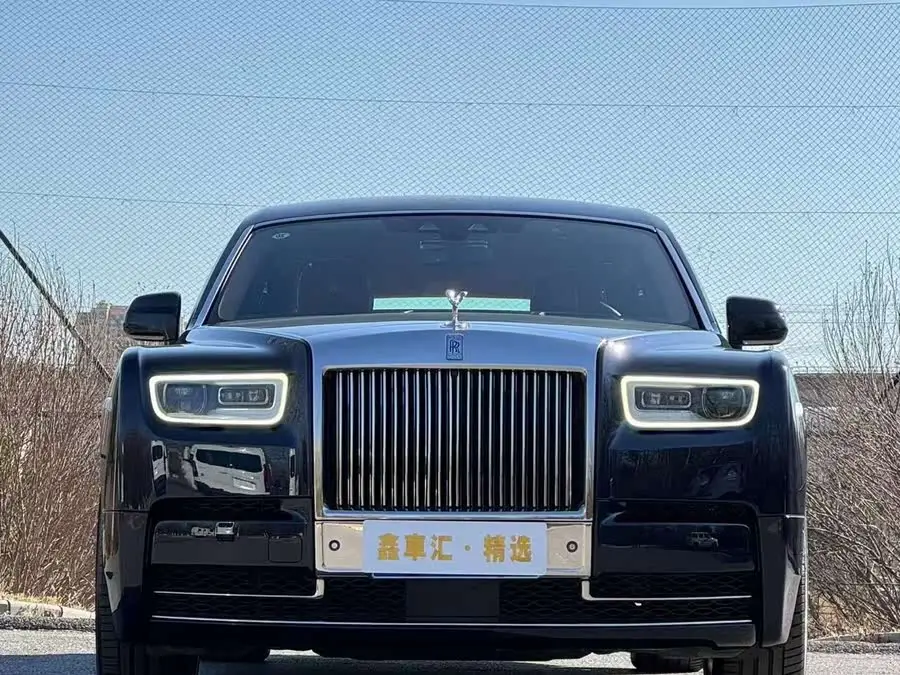 Phantom 2018 6.7T Long Wheelbase