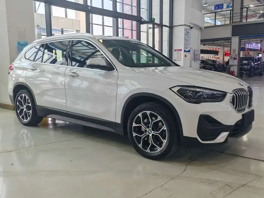 BMW X1 2022 sDrive25Li Leading Edition