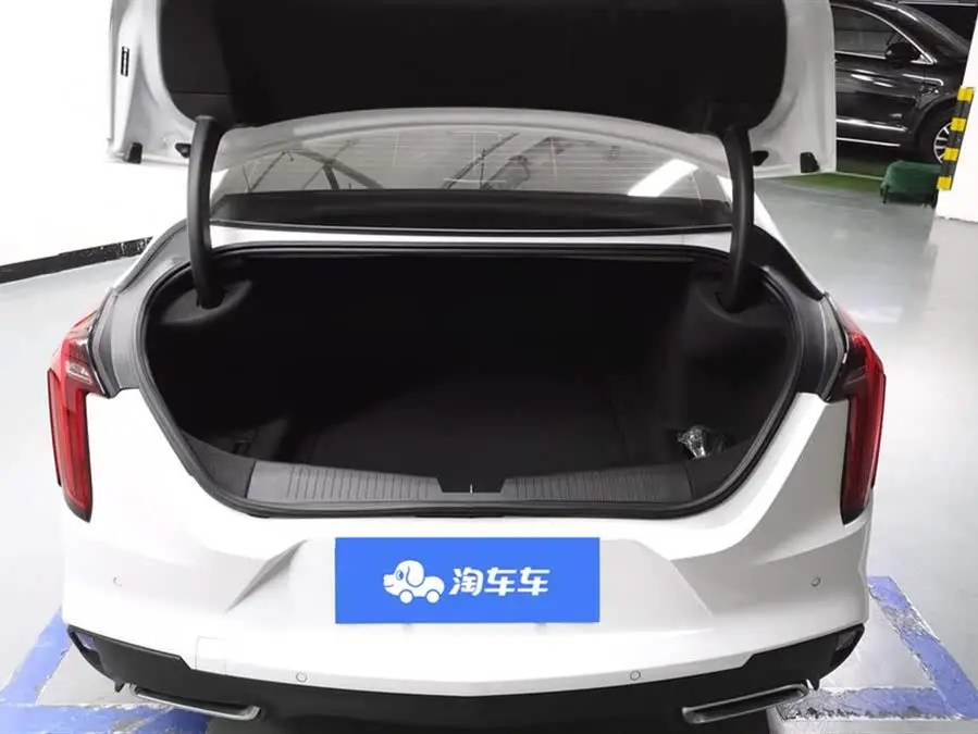 Cadillac CT4 2022 28T Luxury