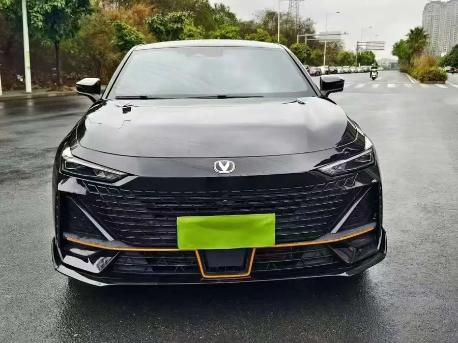 Changan UNI-V 2023 1.5T Sport Edition