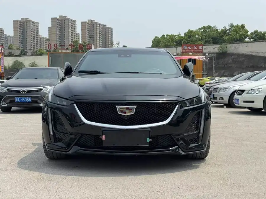 Cadillac CT5 2023 28T Platinum