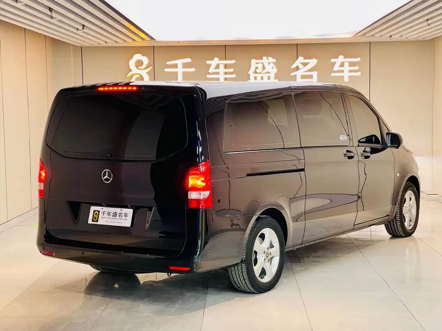 Vito 2020 2.0T Business Edition 7-seater