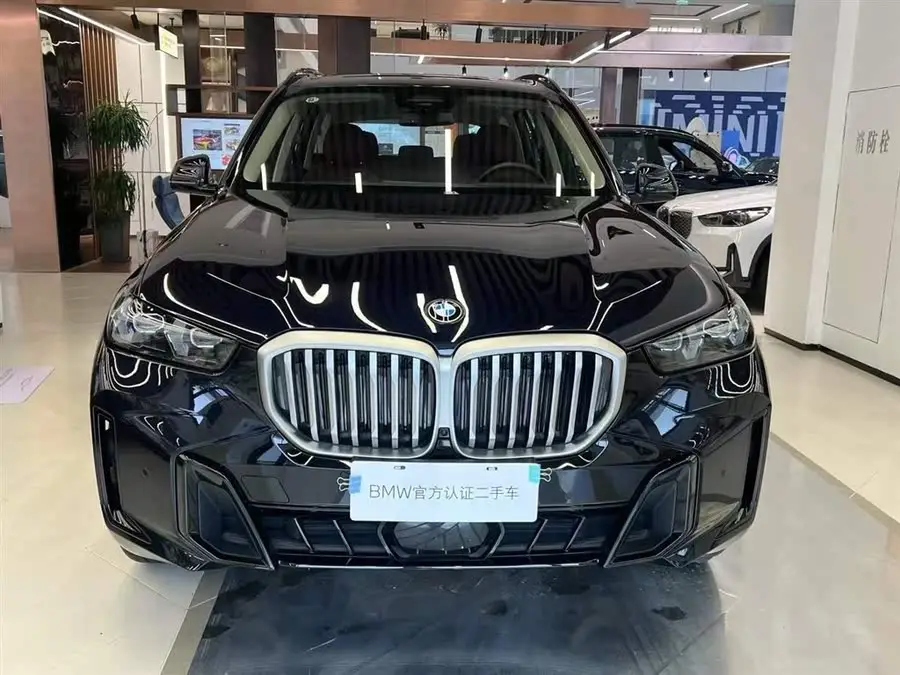 BMW X5 2023 xDrive 30Li Luxury M Sport Package