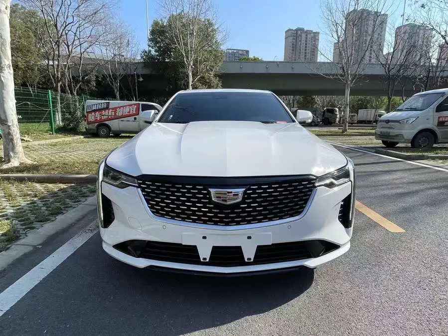 Cadillac CT4 2022 28T Luxury