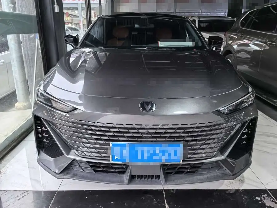 Changan UNI-V 2022 1.5T Premium