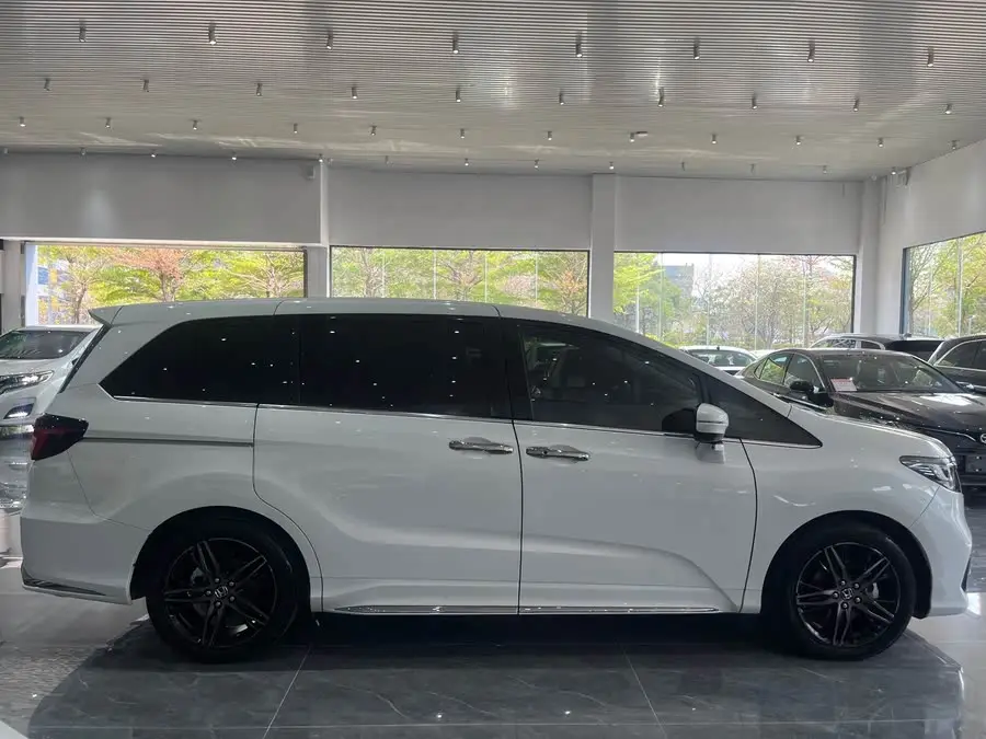 2022 Odyssey 2.0L e:HEV Sharp Edition