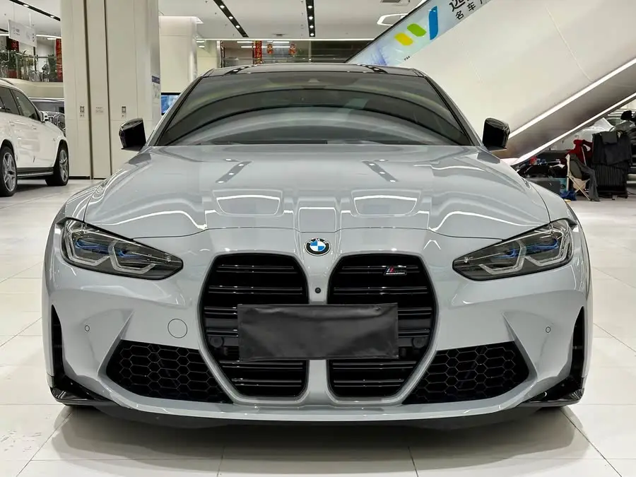 بي إم دبليو M4 2024 M4 كوبيه ثاندر إديشن