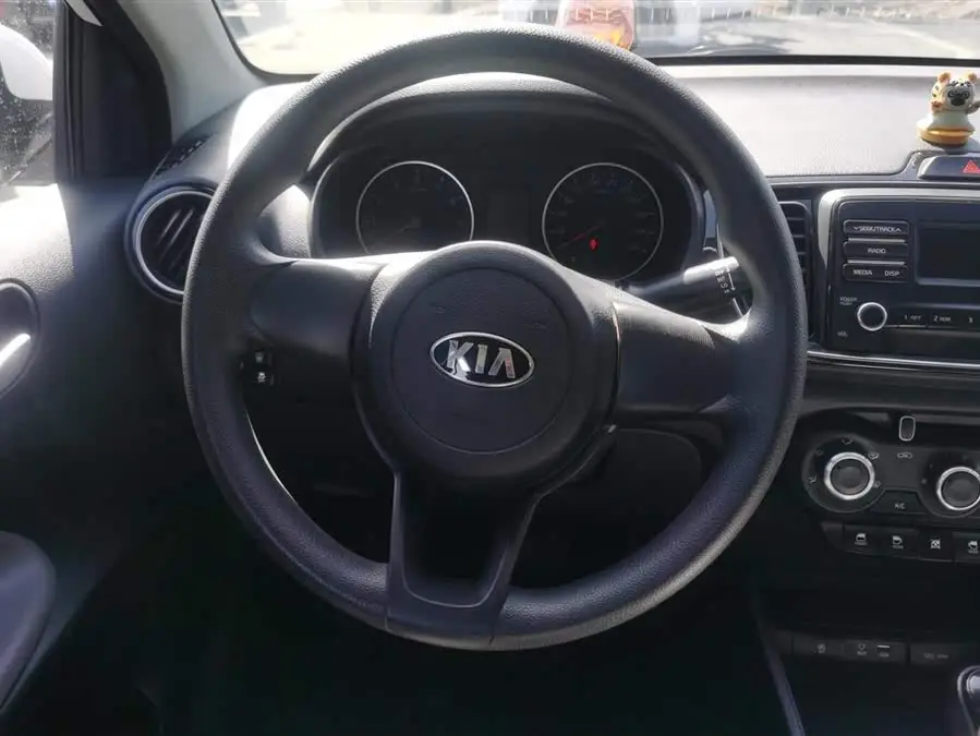 هوانغ تشي 2020 1.4 لتر أوتوماتيكي مريح نسخة سقف شمس