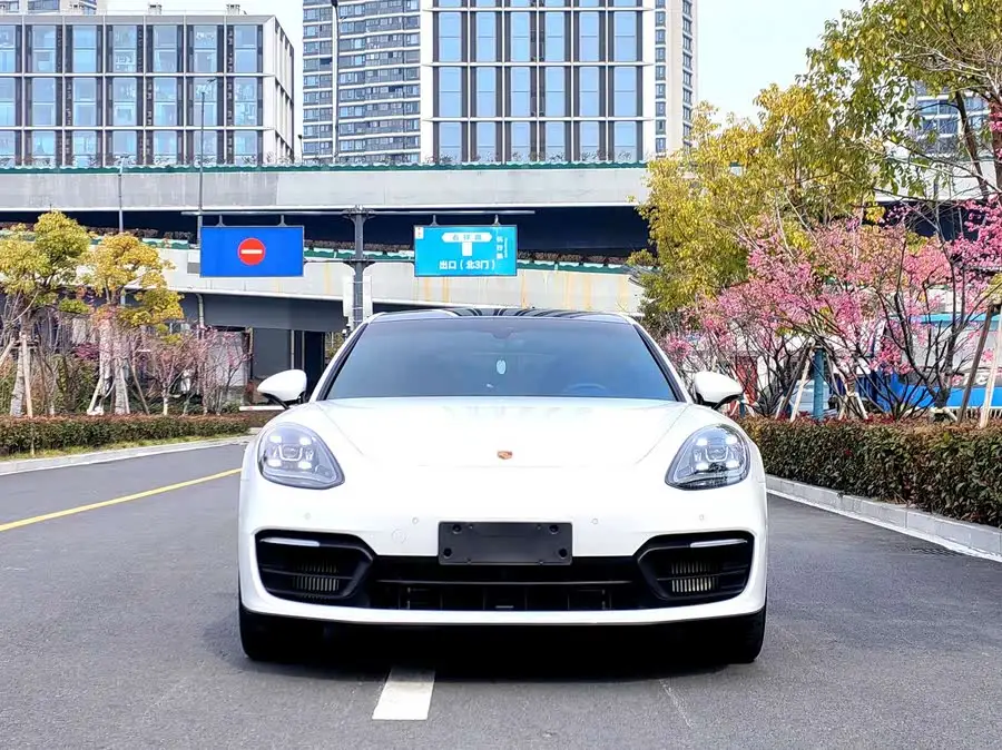 2023 Panamera 2.9T