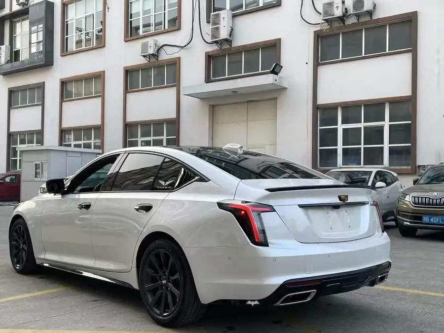 كاديلاك CT5 2024 28T بريميوم