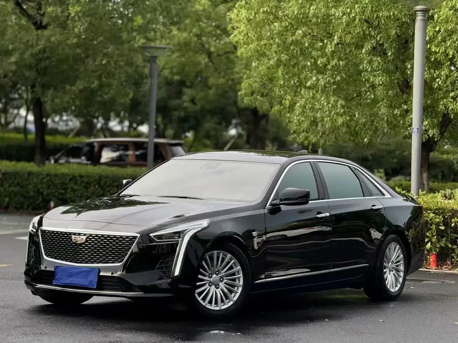 كاديلاك CT6 2021 28T الرائدة في نظام القيادة الفائقة